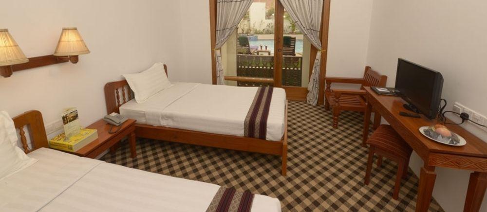 Raza Gyo Hotel Bagan Exterior photo