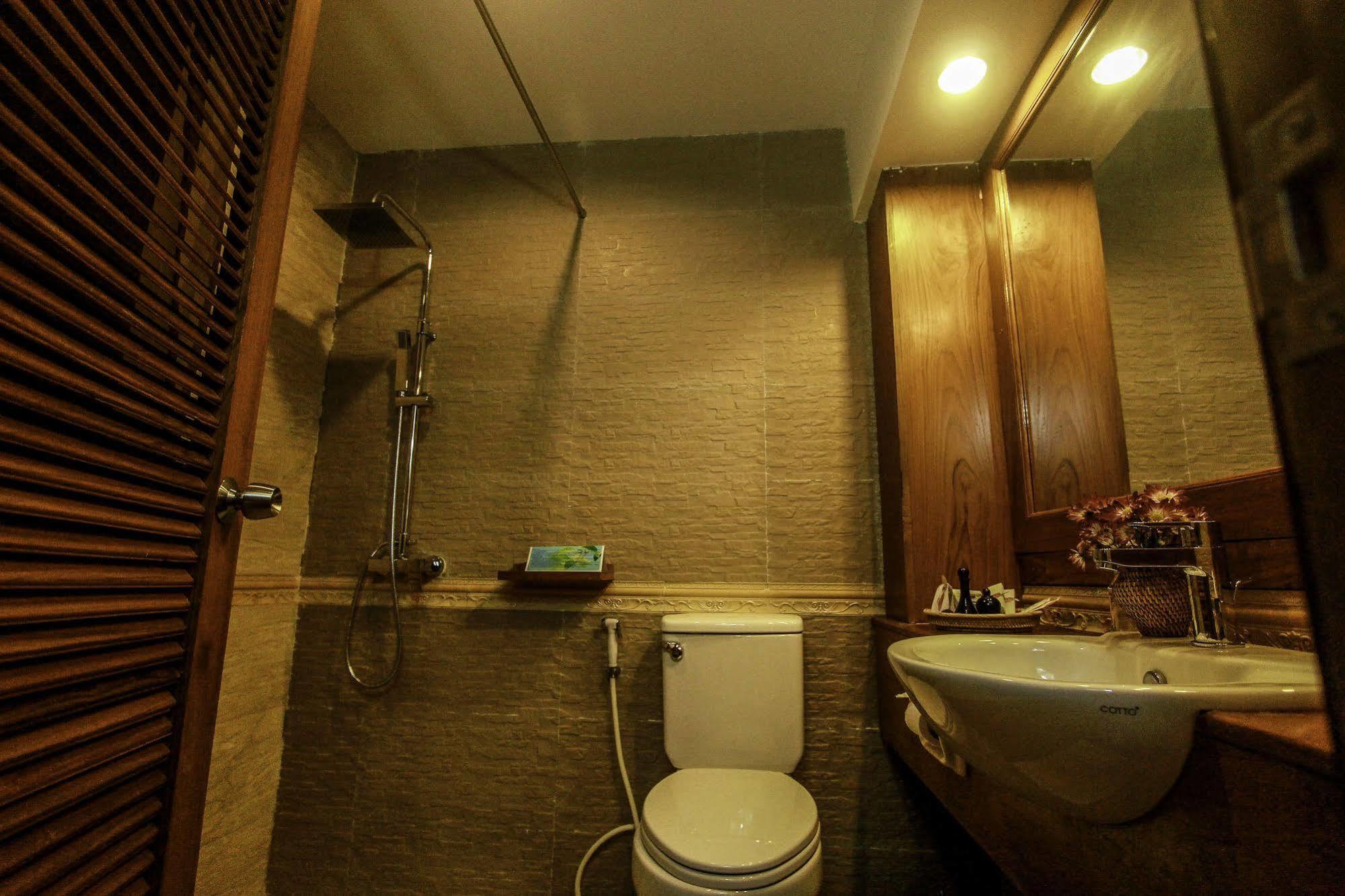 Raza Gyo Hotel Bagan Exterior photo